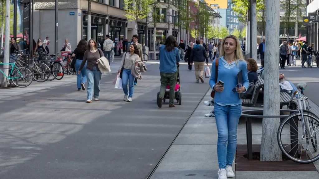 How to Overcome Age & Gender Bias in the Swiss Job Market - By Adelina Stefan