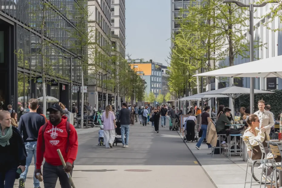 How to Overcome Age & Gender Bias in the Swiss Job Market - By Adelina Stefan