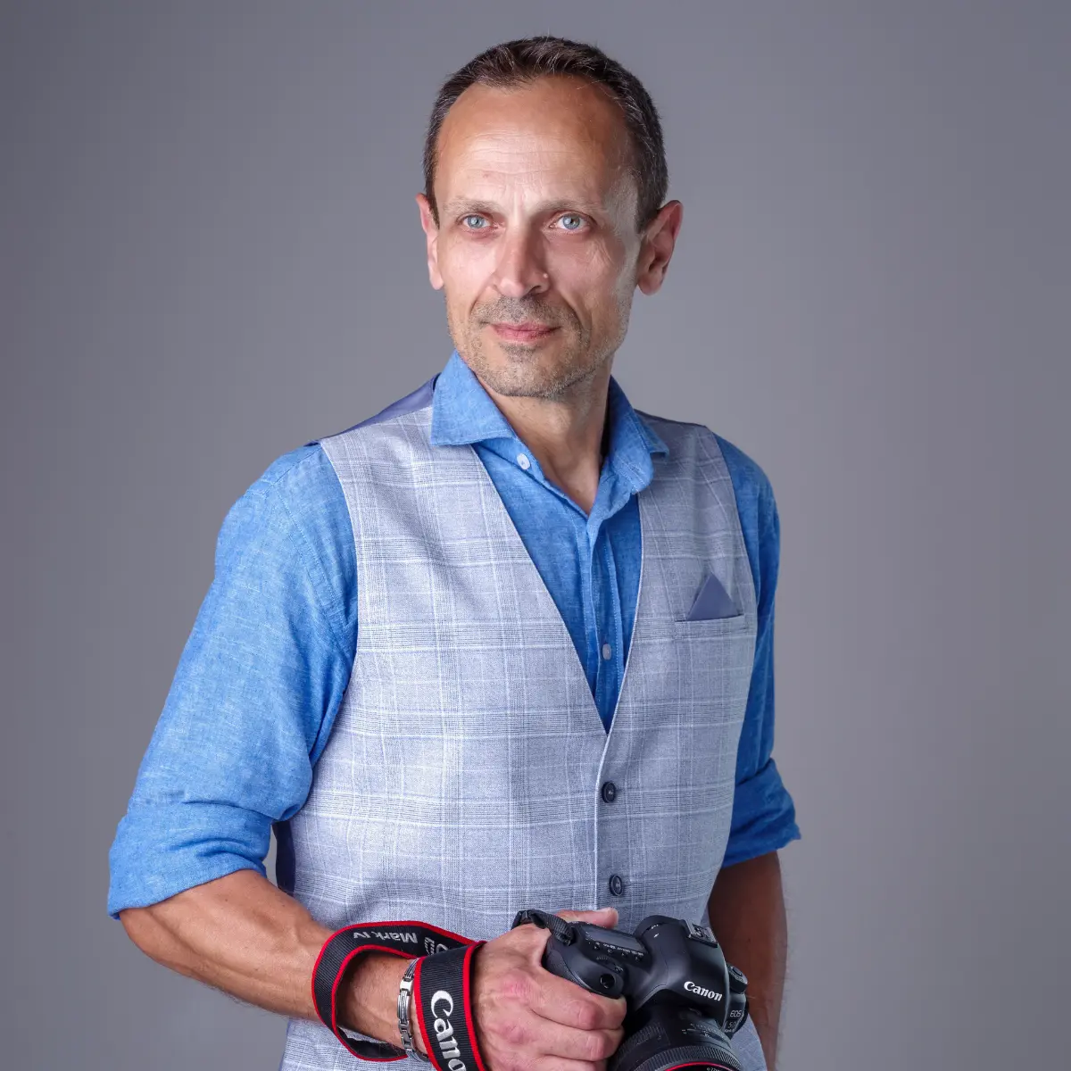 Adrian Chira - Professional Career Photographer in Switzerland