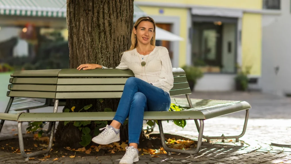 Adelina Stefan Senior Career Coach in Switzerland | ICF Certified MCC Coach | Expat Coach in Zurich